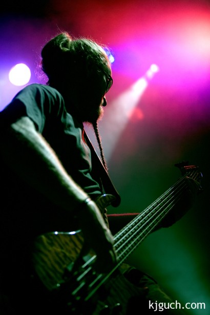 Torsten Reichert playing bass