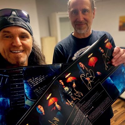 CD with signed Booklet - AcCult II